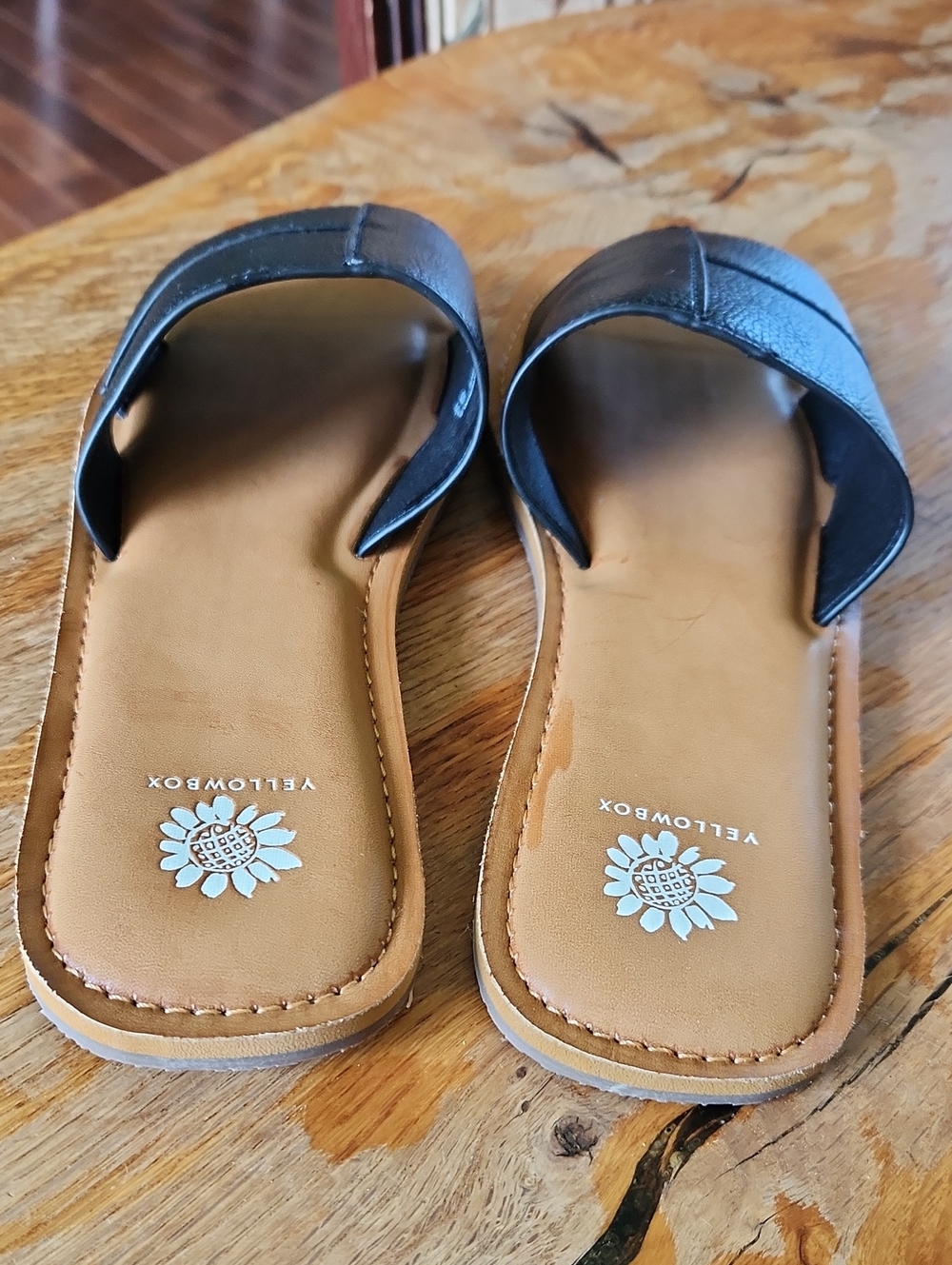 YELLOWBOX sz 8.5 dixon flat slides black vegan - Picture 2 of 11
